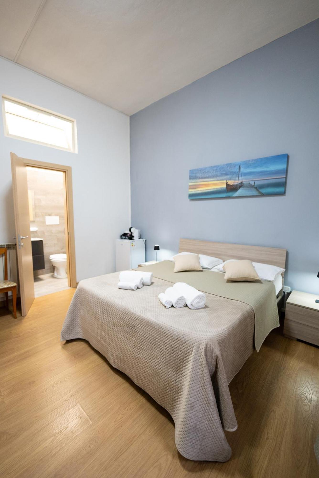 Home Josephine, A Due Passi Dalla Reggia 卡塞塔 外观 照片